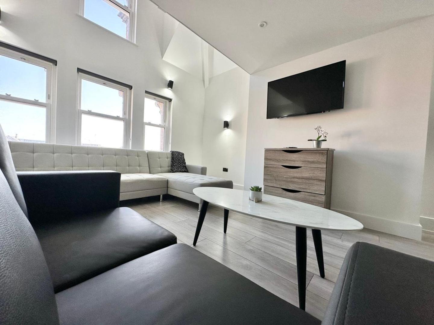 Luxury Duplex City Centre Apartment Leeds  Kültér fotó